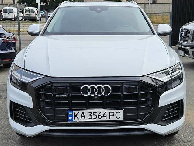 Белый Ауди Q8, объемом двигателя 3 л и пробегом 99 тыс. км за 47500 $, фото 6 на Automoto.ua