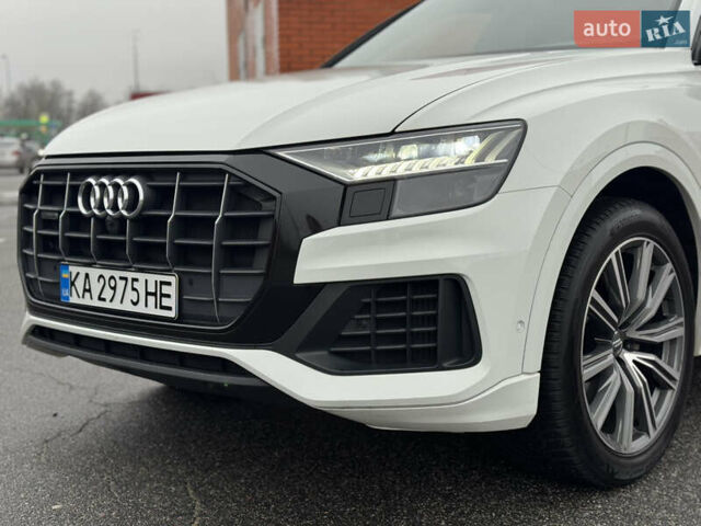 Білий Ауді Q8, об'ємом двигуна 3 л та пробігом 68 тис. км за 55500 $, фото 10 на Automoto.ua