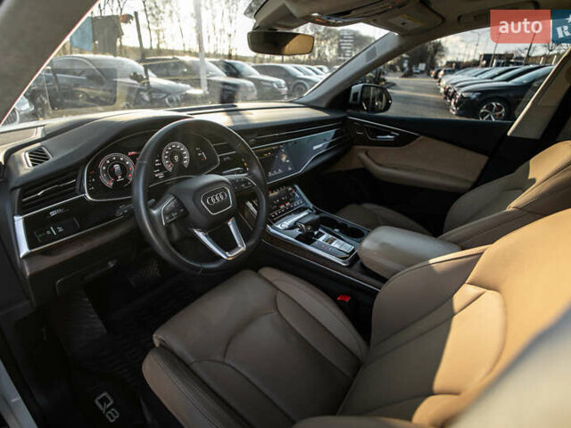 Белый Ауди Q8, объемом двигателя 3 л и пробегом 99 тыс. км за 49990 $, фото 13 на Automoto.ua