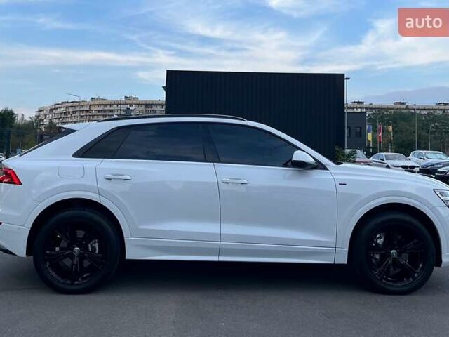 Белый Ауди Q8, объемом двигателя 3 л и пробегом 57 тыс. км за 49000 $, фото 9 на Automoto.ua
