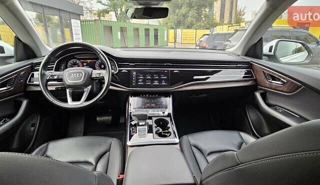 Белый Ауди Q8, объемом двигателя 3 л и пробегом 99 тыс. км за 47500 $, фото 19 на Automoto.ua