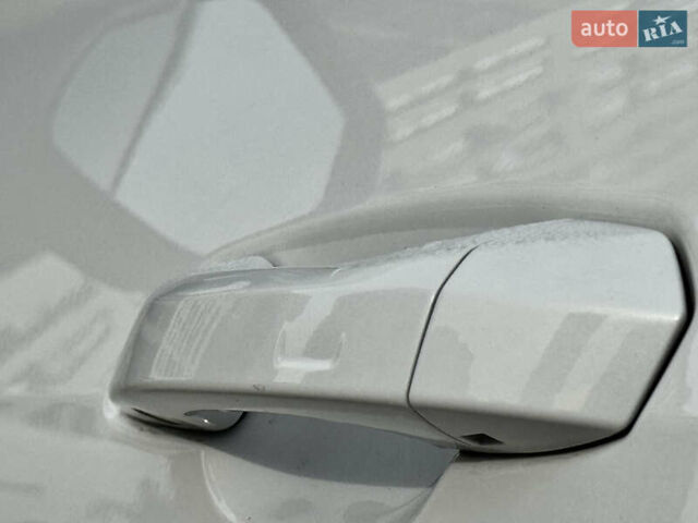 Білий Ауді Q8, об'ємом двигуна 3 л та пробігом 108 тис. км за 54999 $, фото 26 на Automoto.ua