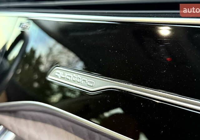 Білий Ауді Q8, об'ємом двигуна 3 л та пробігом 122 тис. км за 49999 $, фото 29 на Automoto.ua