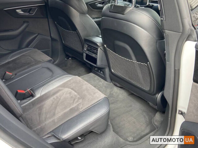 Белый Ауди Q8, объемом двигателя 3 л и пробегом 127 тыс. км за 65000 $, фото 6 на Automoto.ua