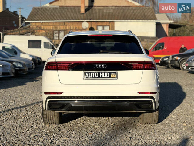 Білий Ауді Q8, об'ємом двигуна 2.97 л та пробігом 214 тис. км за 54000 $, фото 9 на Automoto.ua