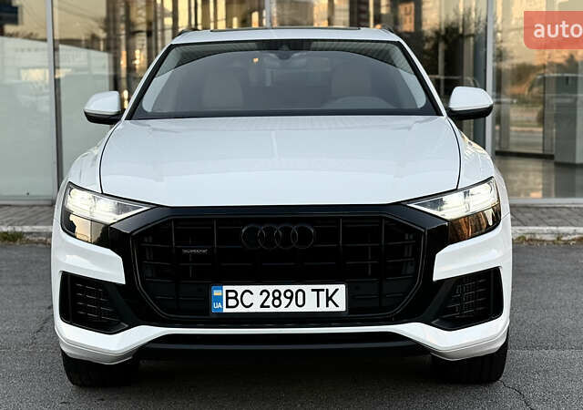 Белый Ауди Q8, объемом двигателя 3 л и пробегом 122 тыс. км за 54500 $, фото 7 на Automoto.ua