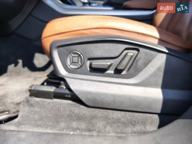 Белый Ауди Q8, объемом двигателя 2.97 л и пробегом 167 тыс. км за 58000 $, фото 10 на Automoto.ua