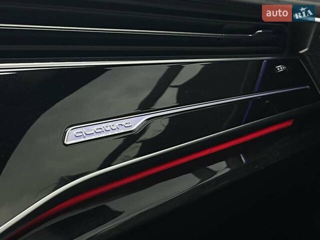 Ауді Q8 2019 у Києві на Automoto.ua Білий Ауді Q8, об'ємом двигуна 3 л та пробігом 60 тис. км за 64990 $, фото 42 на Automoto.ua