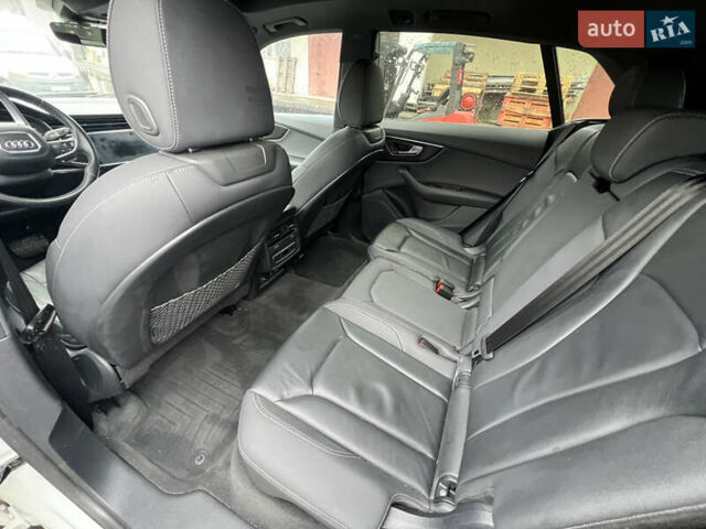 Белый Ауди Q8, объемом двигателя 3 л и пробегом 79 тыс. км за 29000 $, фото 12 на Automoto.ua