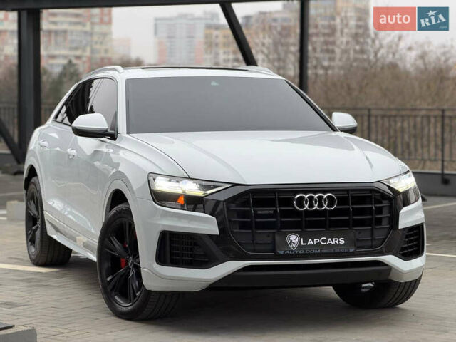 Белый Ауди Q8, объемом двигателя 3 л и пробегом 142 тыс. км за 43000 $, фото 2 на Automoto.ua