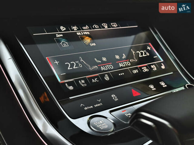 Білий Ауді Q8, об'ємом двигуна 3 л та пробігом 108 тис. км за 54999 $, фото 43 на Automoto.ua