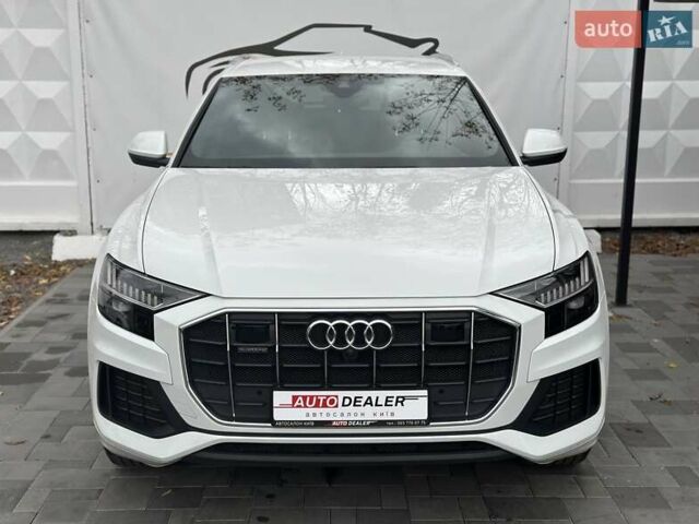 Ауді Q8 2019 у Києві на Automoto.ua Білий Ауді Q8, об'ємом двигуна 3 л та пробігом 60 тис. км за 64990 $, фото 1 на Automoto.ua