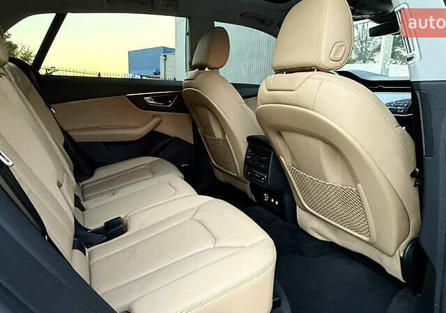 Білий Ауді Q8, об'ємом двигуна 3 л та пробігом 122 тис. км за 49999 $, фото 32 на Automoto.ua