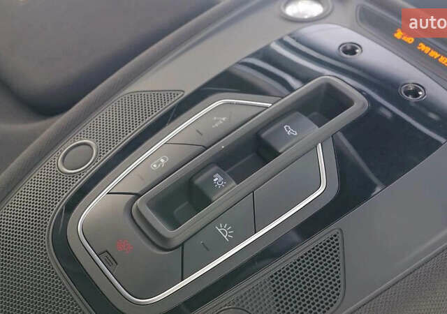 Белый Ауди Q8, объемом двигателя 3 л и пробегом 110 тыс. км за 56000 $, фото 11 на Automoto.ua