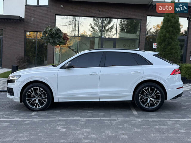Белый Ауди Q8, объемом двигателя 3 л и пробегом 160 тыс. км за 52900 $, фото 4 на Automoto.ua