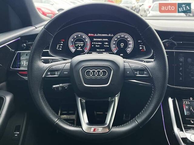 Ауді Q8 2019 у Києві на Automoto.ua Білий Ауді Q8, об'ємом двигуна 3 л та пробігом 60 тис. км за 64990 $, фото 23 на Automoto.ua