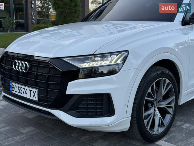 Белый Ауди Q8, объемом двигателя 3 л и пробегом 160 тыс. км за 52900 $, фото 11 на Automoto.ua