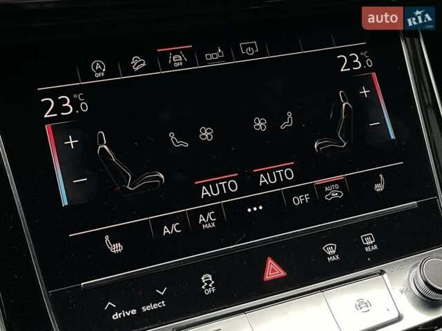 Ауді Q8 2019 у Києві на Automoto.ua Білий Ауді Q8, об'ємом двигуна 3 л та пробігом 60 тис. км за 64990 $, фото 40 на Automoto.ua
