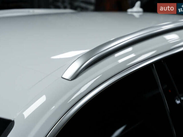 Белый Ауди Q8, объемом двигателя 3 л и пробегом 60 тыс. км за 62300 $, фото 28 на Automoto.ua