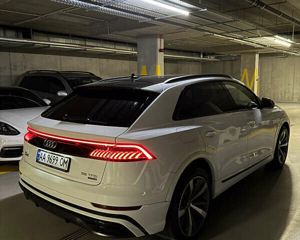 Белый Ауди Q8, объемом двигателя 3 л и пробегом 88 тыс. км за 55000 $, фото 4 на Automoto.ua