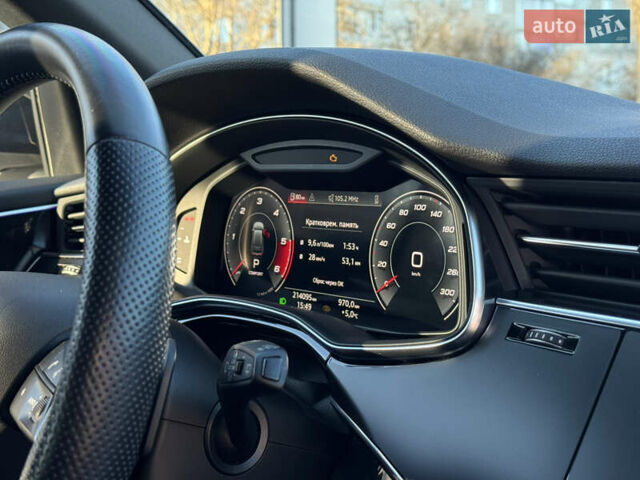 Білий Ауді Q8, об'ємом двигуна 2.97 л та пробігом 214 тис. км за 54000 $, фото 23 на Automoto.ua