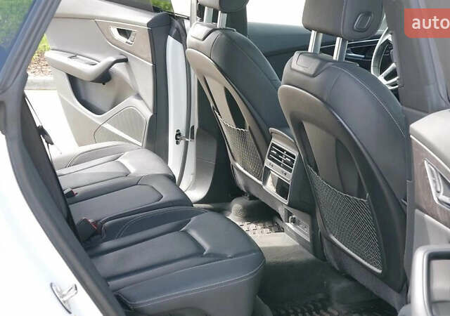 Белый Ауди Q8, объемом двигателя 3 л и пробегом 110 тыс. км за 56000 $, фото 12 на Automoto.ua