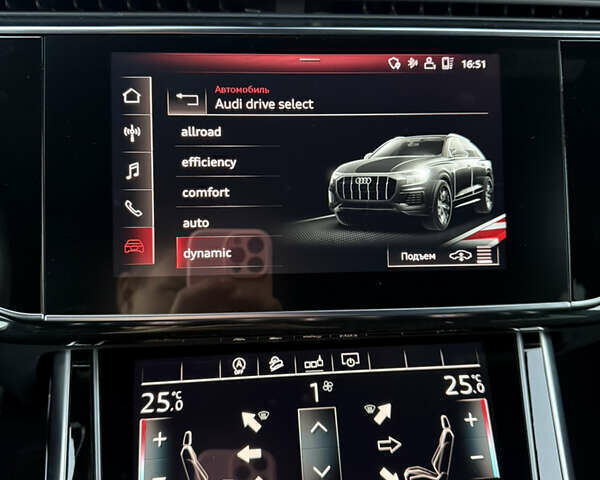 Білий Ауді Q8, об'ємом двигуна 2.97 л та пробігом 150 тис. км за 58000 $, фото 15 на Automoto.ua