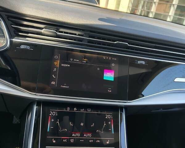 Белый Ауди Q8, объемом двигателя 2.97 л и пробегом 167 тыс. км за 58000 $, фото 9 на Automoto.ua