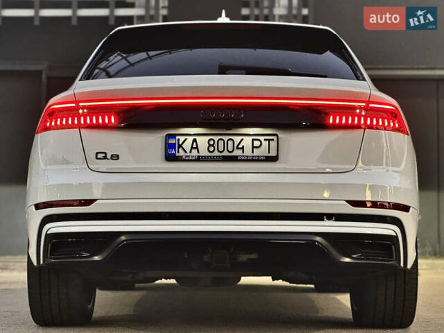 Білий Ауді Q8, об'ємом двигуна 3 л та пробігом 108 тис. км за 54999 $, фото 15 на Automoto.ua