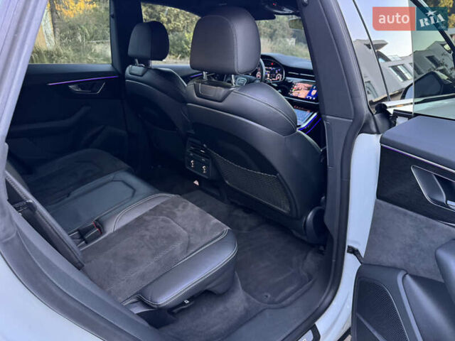 Белый Ауди Q8, объемом двигателя 3 л и пробегом 160 тыс. км за 52900 $, фото 28 на Automoto.ua