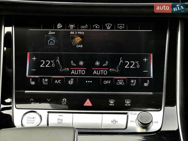 Білий Ауді Q8, об'ємом двигуна 3 л та пробігом 108 тис. км за 54999 $, фото 1 на Automoto.ua