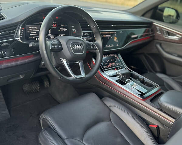 Білий Ауді Q8, об'ємом двигуна 3 л та пробігом 118 тис. км за 54000 $, фото 10 на Automoto.ua