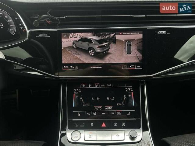 Ауді Q8 2019 у Києві на Automoto.ua Білий Ауді Q8, об'ємом двигуна 3 л та пробігом 60 тис. км за 64990 $, фото 32 на Automoto.ua