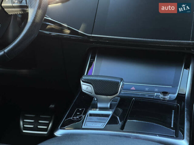 Білий Ауді Q8, об'ємом двигуна 2.97 л та пробігом 214 тис. км за 54000 $, фото 18 на Automoto.ua