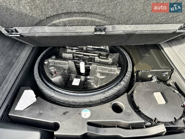 Білий Ауді Q8, об'ємом двигуна 3 л та пробігом 108 тис. км за 54999 $, фото 30 на Automoto.ua