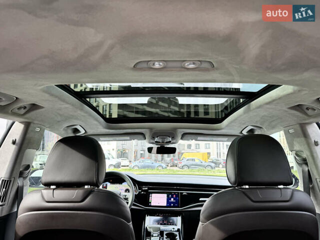Білий Ауді Q8, об'ємом двигуна 3 л та пробігом 108 тис. км за 54999 $, фото 2 на Automoto.ua