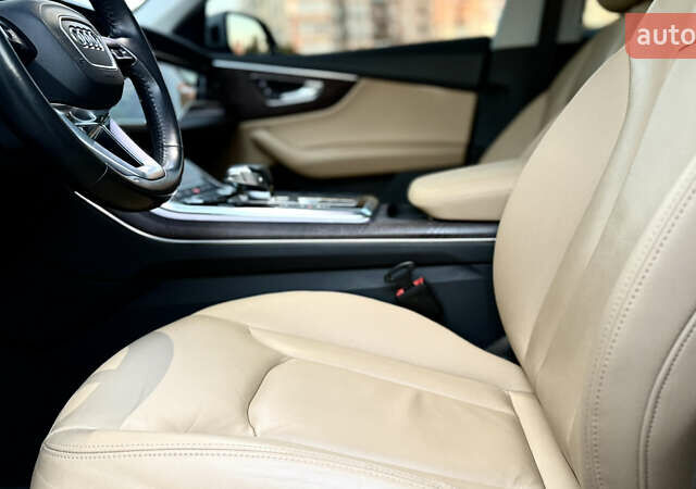 Білий Ауді Q8, об'ємом двигуна 3 л та пробігом 122 тис. км за 49999 $, фото 46 на Automoto.ua