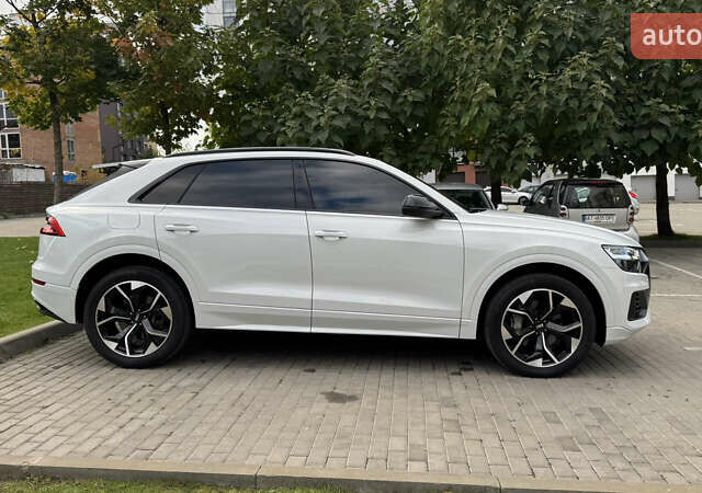 Белый Ауди Q8, объемом двигателя 3 л и пробегом 152 тыс. км за 38999 $, фото 10 на Automoto.ua