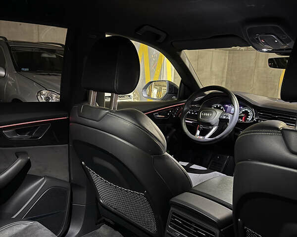 Белый Ауди Q8, объемом двигателя 3 л и пробегом 88 тыс. км за 55000 $, фото 7 на Automoto.ua