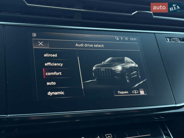 Білий Ауді Q8, об'ємом двигуна 2.97 л та пробігом 214 тис. км за 54000 $, фото 27 на Automoto.ua