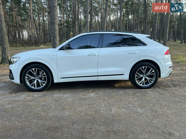 Белый Ауди Q8, объемом двигателя 2.97 л и пробегом 213 тыс. км за 54200 $, фото 3 на Automoto.ua