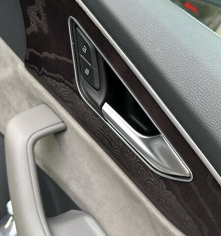 Белый Ауди Q8, объемом двигателя 2.97 л и пробегом 50 тыс. км за 49999 $, фото 11 на Automoto.ua