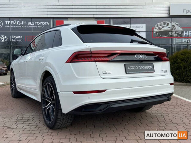 Белый Ауди Q8, объемом двигателя 3 л и пробегом 127 тыс. км за 65000 $, фото 1 на Automoto.ua