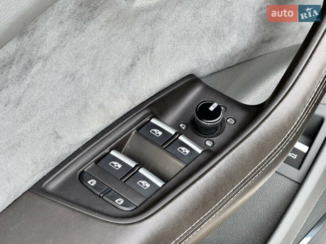 Білий Ауді Q8, об'ємом двигуна 3 л та пробігом 108 тис. км за 54999 $, фото 47 на Automoto.ua