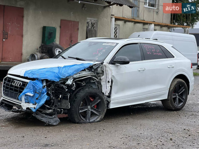 Белый Ауди Q8, объемом двигателя 3 л и пробегом 79 тыс. км за 29000 $, фото 3 на Automoto.ua