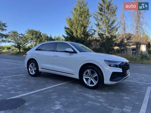 Белый Ауди Q8, объемом двигателя 3 л и пробегом 74 тыс. км за 63999 $, фото 29 на Automoto.ua
