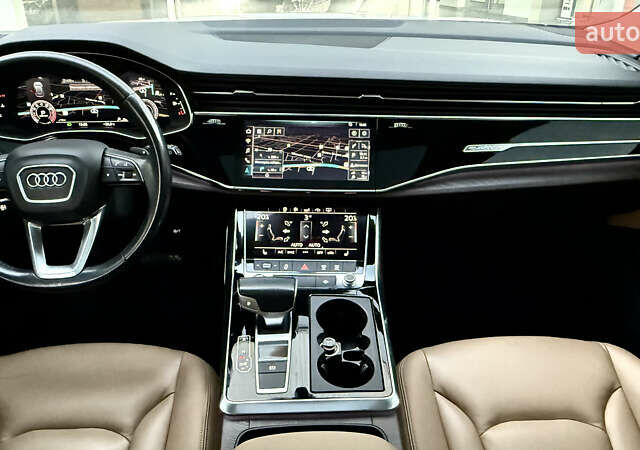 Білий Ауді Q8, об'ємом двигуна 3 л та пробігом 122 тис. км за 49999 $, фото 40 на Automoto.ua