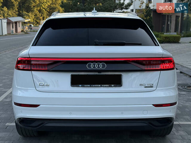 Белый Ауди Q8, объемом двигателя 3 л и пробегом 155 тыс. км за 53999 $, фото 8 на Automoto.ua