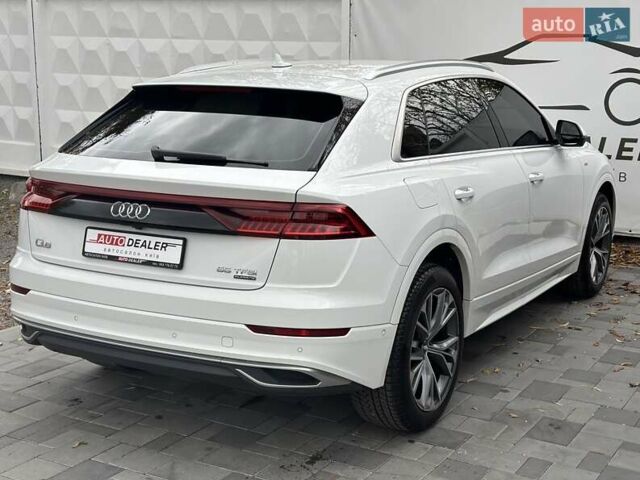 Ауді Q8 2019 у Києві на Automoto.ua Білий Ауді Q8, об'ємом двигуна 3 л та пробігом 60 тис. км за 64990 $, фото 11 на Automoto.ua