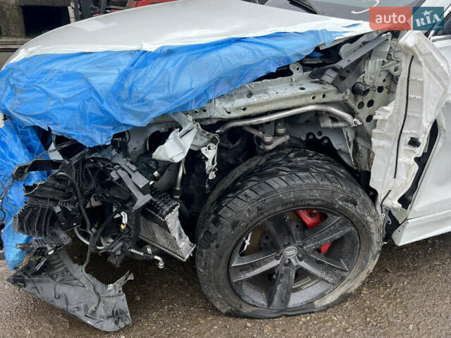 Белый Ауди Q8, объемом двигателя 3 л и пробегом 79 тыс. км за 29000 $, фото 8 на Automoto.ua